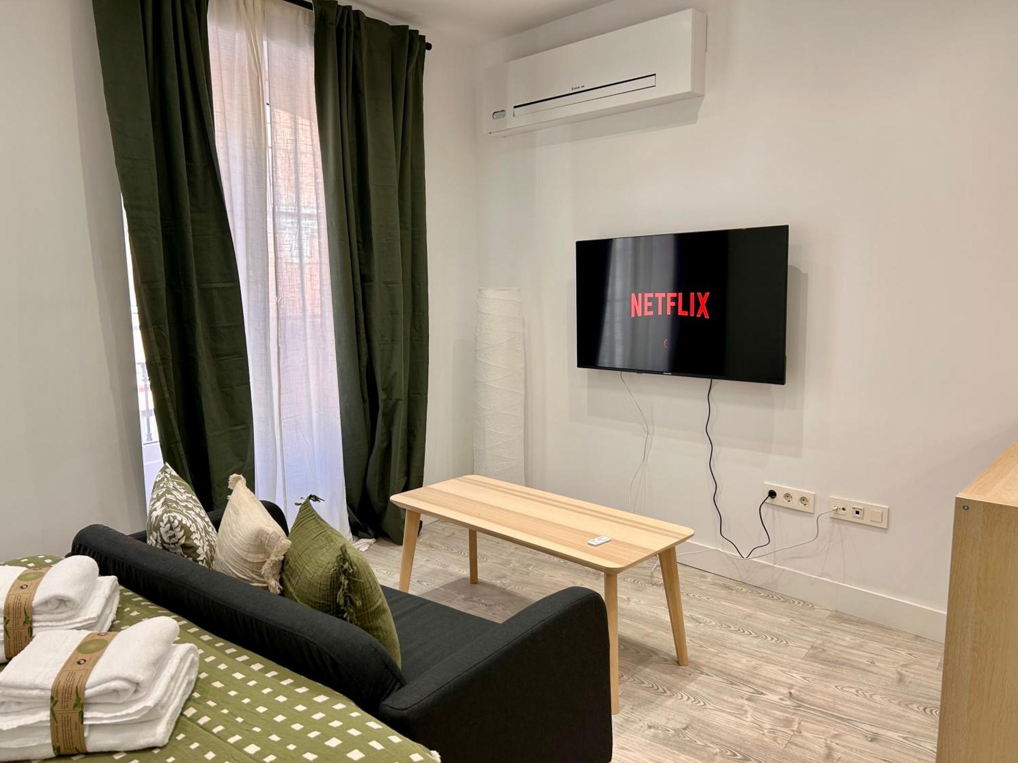 Insidehome Ciudad Del Cine Valladolid Kültér fotó